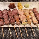 焼き鳥・焼きとん盛り合わせ(塩)（えにし家）