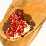 ホントノチョコイチゴホイップ（ナカハラクレープ）