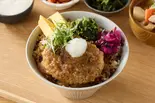 【さっぱり】香味おろしハンバーグ丼 Koumi Oroshi Hamburg Bowl（【十八穀米＆美食美人】どんぶりde健康ごはん 幡ヶ谷店）