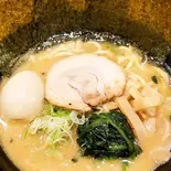 味噌全部のせらぁめん（横浜らぁめん桜花）