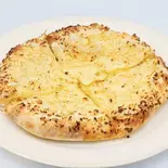 スペシャルチーズガーリックナンSpecial Cheese Garlic Nan(レストランさくら)