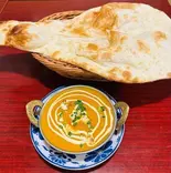 バターチキンカレーセット Butter Chicken Curry Set with Salad（マサラキングダム）