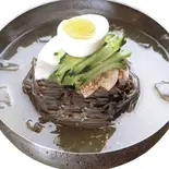 冷麺（韓国家庭料理ジャンモ 聖蹟桜ヶ丘店）