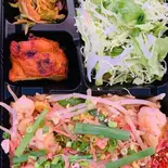 Padthai Bento パッタイ弁当（ニューデリー）