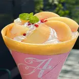 ピーチ生クリームクレープ（ケイズカフェ K’s cafe）