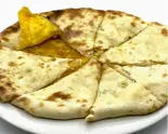 ポテトチーズナン Potato & Cheese Naan(インド料理スナオール INDIAN RESTAURANT SUNWAL)