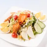 タンドリーシーザーサラダ tandoori sizzler salad（MANASLU KITCHEN SIMRAN）