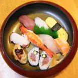 Dランチ13時迄（どうらくすし）