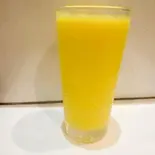 マンゴーラッシー(MANGO LASSI)(ネパールインド料理 ナーバディップ)