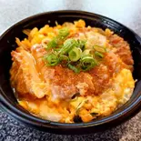 親子丼(国産地鶏もも肉80g)（La Luz）