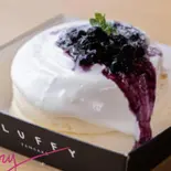 ブルーベリーチーズパンケーキ（空飛ぶクジラ Caferob 本千葉Honchiba 麻辣湯）