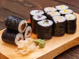 穴きゅう巻(細) Conger eel and cucumber  sushi roll(thin)（鮨と海鮮丼 艶ノコク）