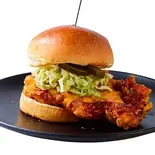 【REGULAR】 ハングリィヤンニョムバーガー HANGRY KOREAN BURGER（ハングリィジョーズTOKYO(秋葉原)）