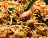 チョウメイン Chowmein（ママパパ）