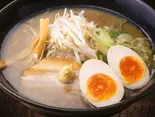 味玉味噌ラーメン（札幌味噌ラーメン アウラ 川崎銀柳街店）