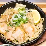 豚とろレモン塩焼きそば（ふぐと鉄板焼き ガブ飲み食堂）