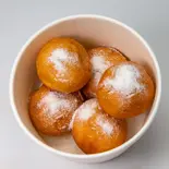 モッツァレラチーズボール5個 5MOZZARELLA CHEESE BALLS（オッパチーズ）