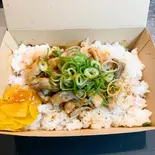 ホルモン丼 たれ（ホルモン ハナモク）