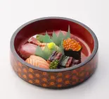 中にぎり (1人前)（万福寿司）
