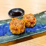 大粒！粗挽き肉 揚げ焼売 (2個)【酢醤油】（【定食弁当】松竹亭 清水店）
