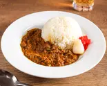 国産牛&穀物肥育牛のとろとろ牛すじカレー(肉酒場ブラチョーラ 練馬店)