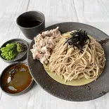 ラー油ぶっかけ蕎麦(冷)/Ramayu Tsuke Soba（戸隠そば 茶屋うずら 東京錦糸町店/TOGAKUSHISOBA CHAYAUZURA）