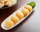 チーズボール5個（韓国料理Kokio Chicken北赤羽店）