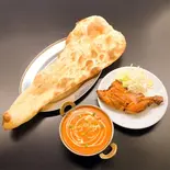 【人気NO.3】名物タンドリーチキン・濃厚バターチキンカレー・プレーンナン（ナンハウス）