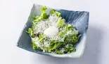 釜揚げしらすと温泉玉子のサラダ（subLime 吉祥寺井の頭公園店）