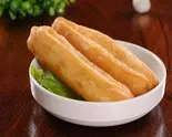 油条 中国の揚げパン (2本)（ビャンビャン麺 朋友）