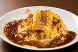 ステーキソース＆炙りチーズオム（肉オムライス専門店 肉とたまご新宿東口店）