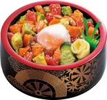 まぐろとサーモンの温玉ポキ丼（つきじ海賓 西新井店）