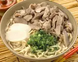 中味そば（沖縄料理 やんばる 新宿総本店）