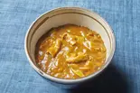 蕎麦屋のカレー丼(へぎそば匠 四谷三丁目店)