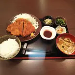 豚ロースカツ膳(味噌汁付)(輔星)