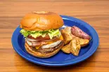 佐世保バーガー(ポテト付)（手作りハンバーガーのお店 ISLET）