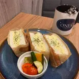 【ポテトセット】たまご焼きサンド | 【French Fries Set】Sandwich with Japanese Rolled Omelette（【カレー＆タコライスが人気】cafe＆dining ONE）