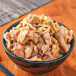 にんにく醤油豚丼 肉大盛 (お肉400g) Garlic Soy Sauce Pork Rice Bowl (L, 400g Meat)（激盛り豚丼 メガトン 江古田店）