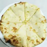 チーズナン/Cheese Nan(単品)（インド・ネパールレストランKASIKA）