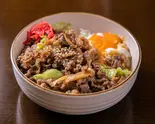 牛焼肉温玉丼（和食丼Yukimura 鶴橋店）