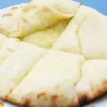 {197} チーズナン Cheese Naan（サンティ 谷津店）
