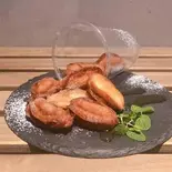 チュロボム(豆腐を使ったヘルシースイーツ)Churo Bomb (Herney Sweets with Tofu)（フレンチファクトリー本店）