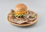 テリヤキワサビバーガー（「神明Bugar」シンメイカフェアンドキッチン）