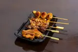 焼き鳥いいとこ五本盛り（居酒屋YOSARI 神田店）