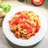 トマトと玉子炒め(中華料理錦楽軒)