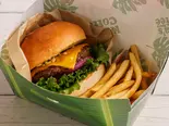 コナズチーズバーガー Kona's Cheese Burger（コナズ珈琲幕張）