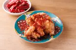 自慢の激辛から揚げ(3個) Signature Extra Spicy Fried Chicken (3 Pieces)（二郎ラーメン専門店 ラーメン たけ二郎 東淀川店）