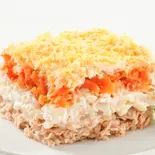 ミモザ サラダ/MIMOZA SALAD（【絶品ロシア料理のお店】BELUGA KOBE）
