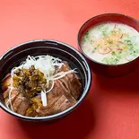牛タンとソルロンタンスープセット(こだわりの熟成牛タン丼川崎店)
