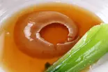 【高級】フカヒレの姿煮 Braised shark fin（けむり屋 なんば2号店）